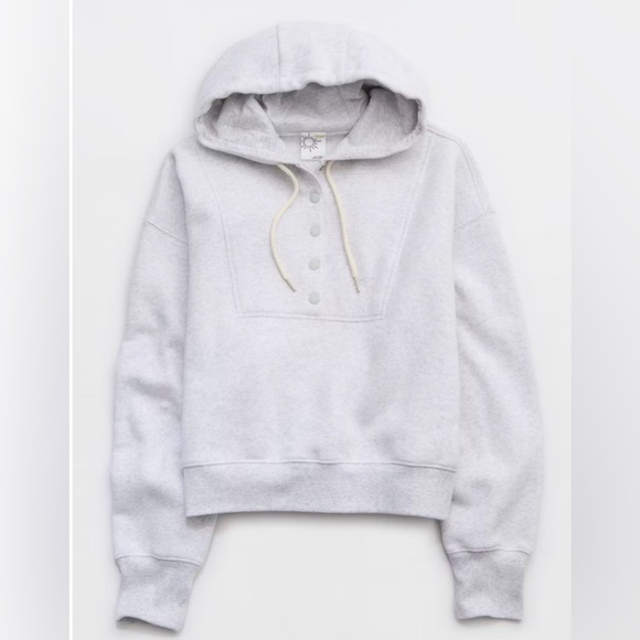 aerie Tops - OFFLINE By Aerie Cloud
Fleece Snap
Front Hoodie